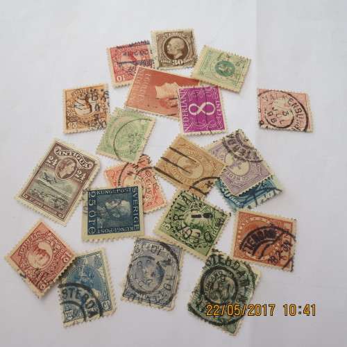 Envelope of 20 stamps, mainly Sverige and Holland, as per photo