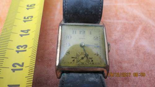 Gents Buren Gold plated wrist watch needs attention as per photo