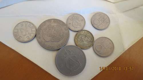 7 Swedish coins, as per photo
