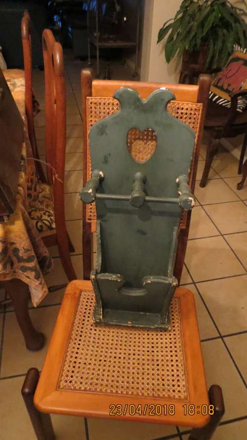 attractive green wooden umbrella/walking stick stand, 62cm high, as per photo