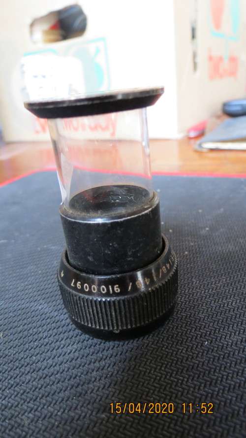 magnifine glass adjustable, as per photo