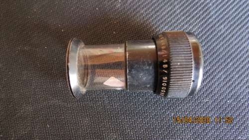 magnifine glass adjustable, as per photo