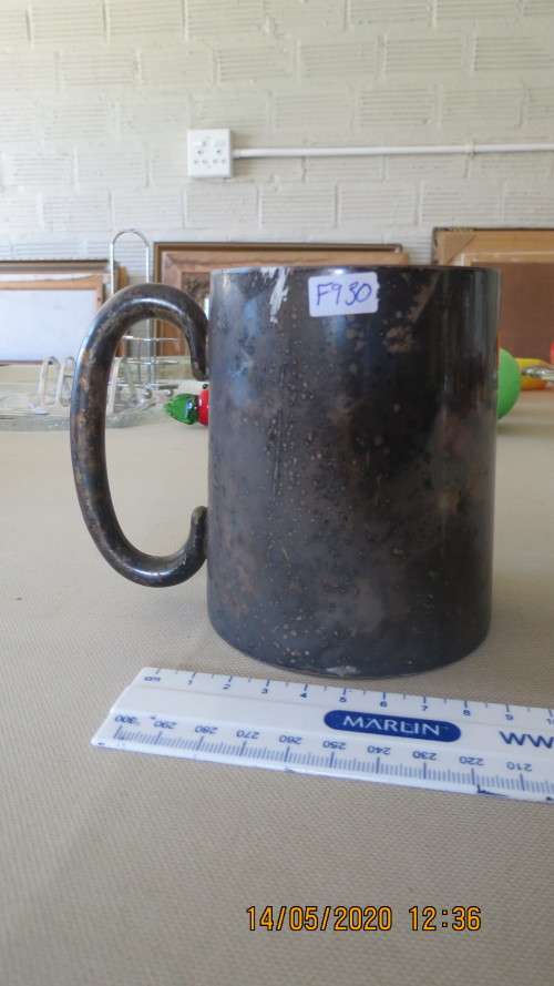 lovely silver plated beer mug, 1 pint on bottom, as per photo