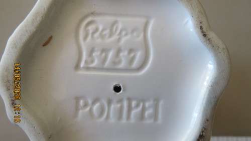 attractive porcelain vase, 12 cm high, has Pompei on the bottom, as per photo