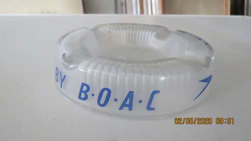 B.O.A.C. ashtray opec glass with fly by B.O.A.C, 16cm diameter, as per photo