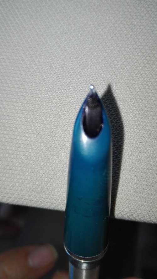 Parker fountain pen with V.N. Gabriel engraved in it, as per photo