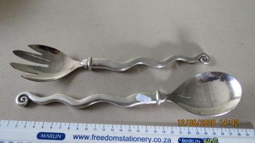 very attractive salad serving spoon and fork by C Boyes S.Africa, 27cm long, as per photo