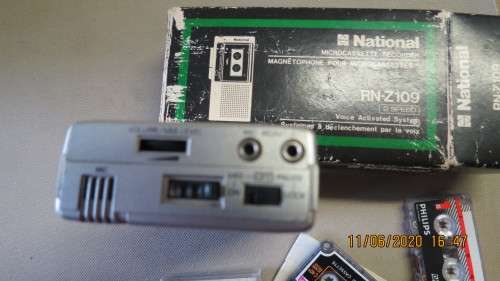 National Micro cassette recorder, RN-Z109  2 speed in box with spare tapes, as per photo