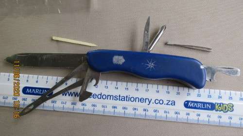 Translemanique En Solitaire folding knife, as per photo