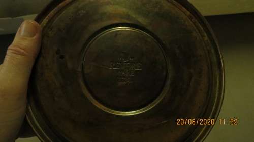 copper kettle by Paul Revere, made in USA, base 18 cm diameter, as per photo