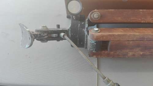 vintage Japanese telescope, needs to be cleaned and adjusted in original box,.........,as per photos