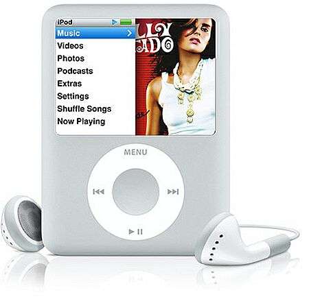 Silver Ipod Nano 4GB