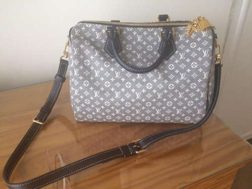 Louis Vuitton 'Speedy'  bowling bag - genuine- never used