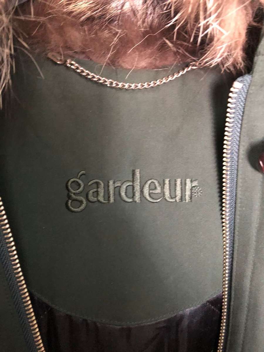 Women`s Jacket (Medium  Winter)