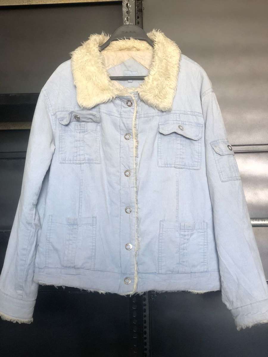 Womens denim jacket (denim and fur)