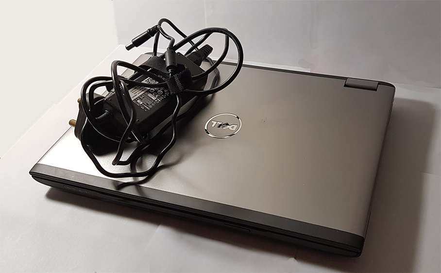 Dell intel Core I7 Laptop with GPU - 32GB mSATA SSD + 500GB HDD - 8GB RAM -Win8Pro- Radeon HD 7670M