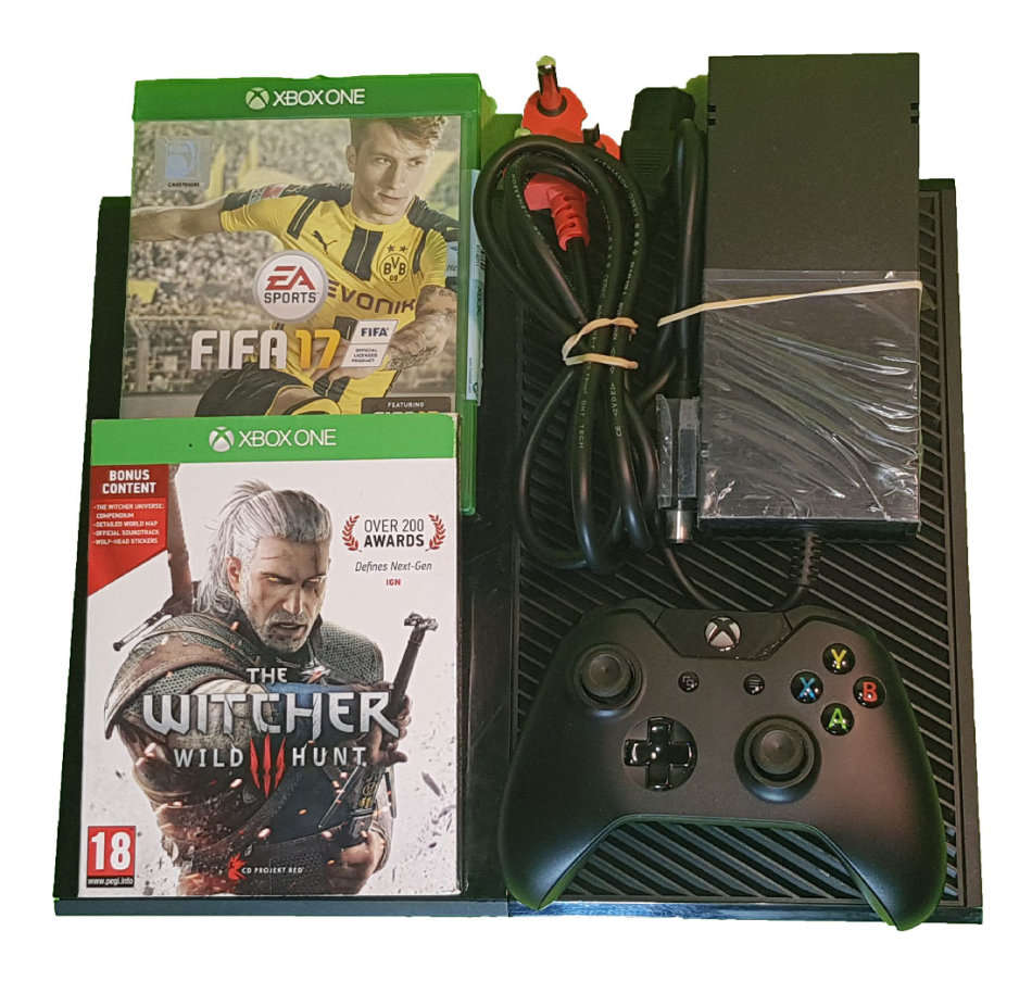 Microsoft Xbox One 500GB console + Fortnite & Apex Legends (preloaded) 4 Games + 2 Controllers