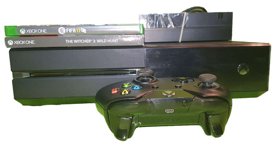 Microsoft Xbox One 500GB console + Fortnite & Apex Legends (preloaded) 4 Games + 2 Controllers