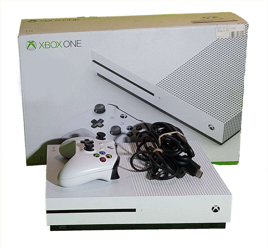 Microsoft Xbox One S 1TB console + Fortnite & Apex Legends + 1 Controller- 4K UHD Video & Streaming