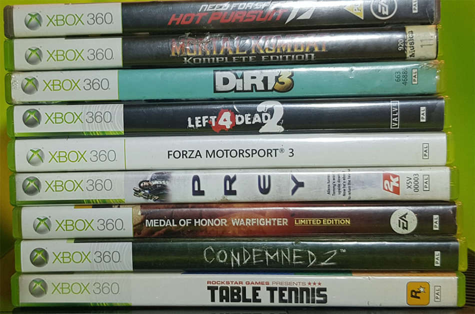 NEW MODEL Microsoft Xbox 360 E 4GB Console + 1 Controller + 9 games -in Good Condition