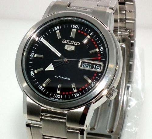 SEIKO 5 MEN AUTOMATIC OYSTER BLACK DIAL WATCH NR SNXE99K