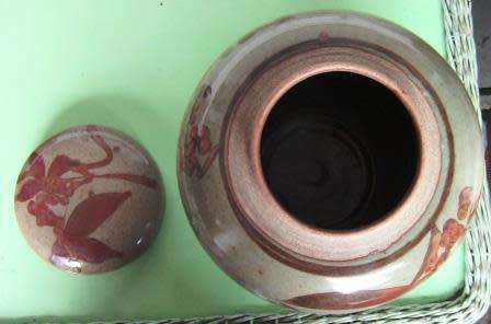 UNUSUAL LARGE LIDDED TIM MORRIS POTTERY JAR