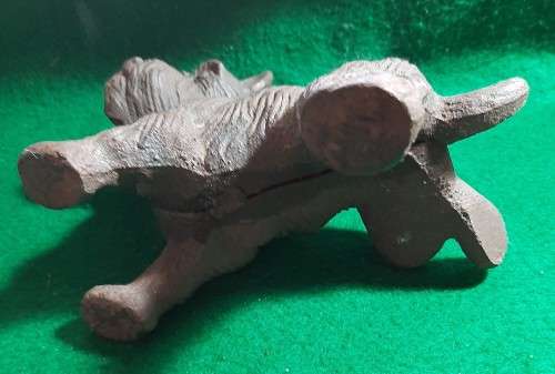 OLD CAST IRON SCOTTY DOG LIFTING HIS LEG DOOR STOP