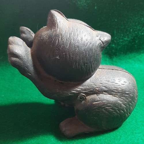 OLD CAST IRON CAT FIGURINE DOOR STOP