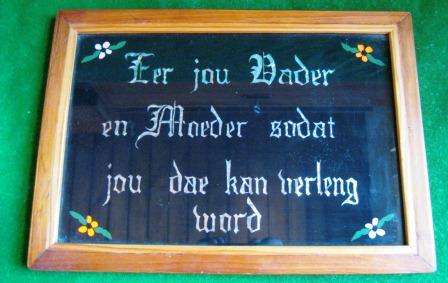 SCARCE VINTAGE 1950S "EER JOU VADER EN MOEDER SODAT JOU DAE KAN VERLENG WORD"