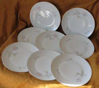 eight Hutschenreuther porcelain starter plates