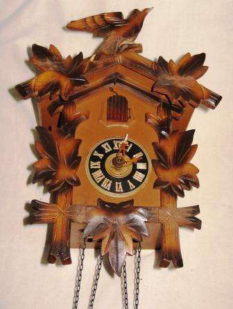 VINTAGE  CUCKOO CLOCK IN FAIR CONDITION