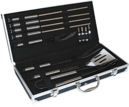 12 Piece BBQ tool in black & aluminium case