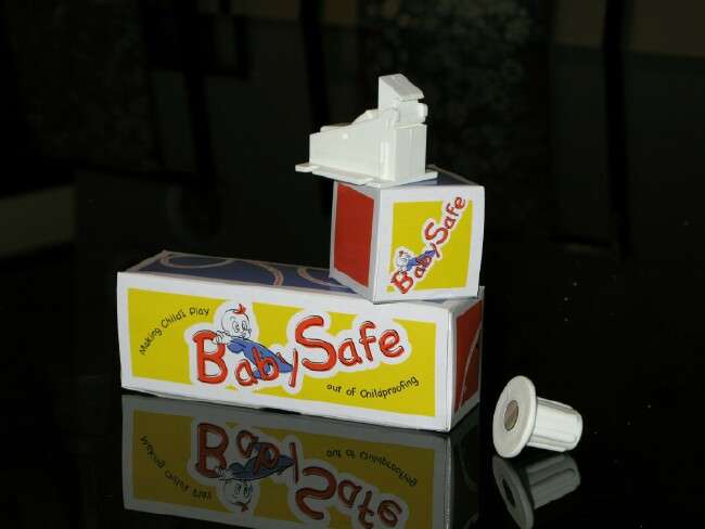 ***MAGNETIC CHILDPROOFING CUPBOARD LOCKS - STARTER PACK***