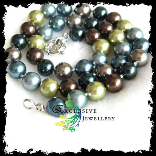 EXCLUSIVE JEWELLERY - Genuine South Sea Natural Pearl Necklace