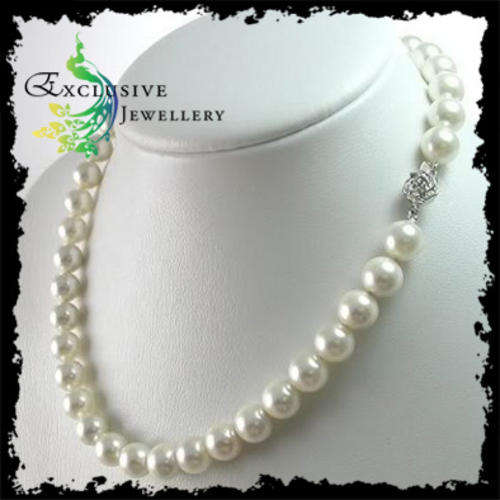 EXCLUSIVE JEWELLERY - 8-9mm White Akoya Cultured Pearl Necklace