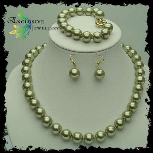 40% OFF! 12mm Multicolour South Sea Shell Pearl Necklace, Bracelet & Earrings Set
