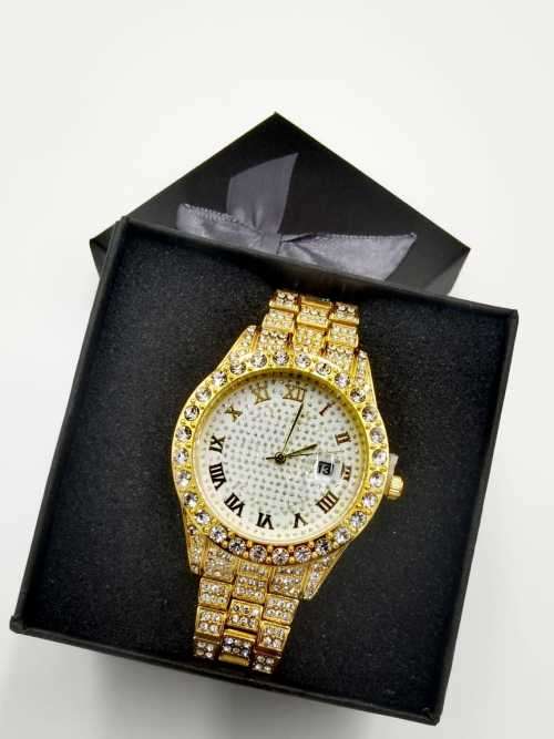 Diamante Decor Roman Numerals Quartz Watch