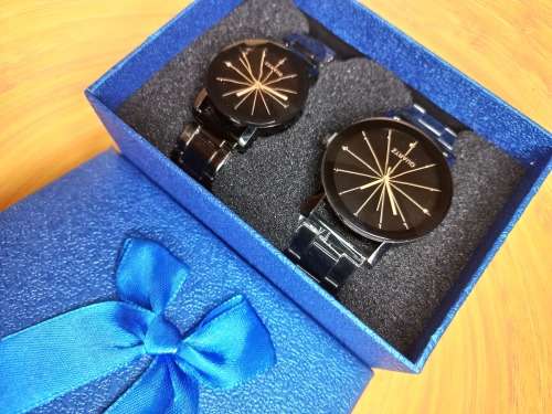HIS AND HERS WATCH SET
