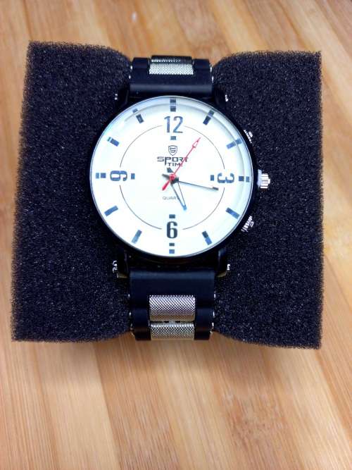 SPORTIME MENS MINIMALIST DESIGN WRIST WATCH