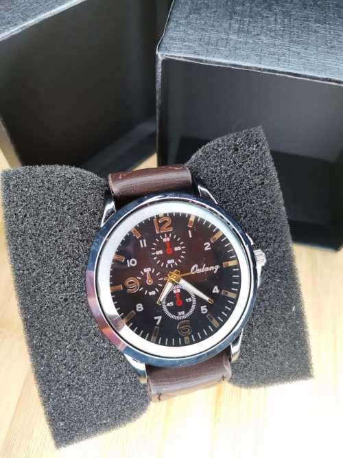 Mens smart casual business design wristwatch