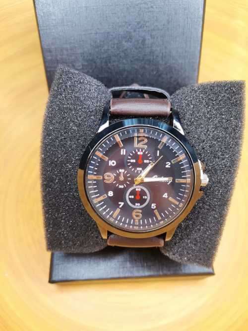Mens casual business design Analog watch