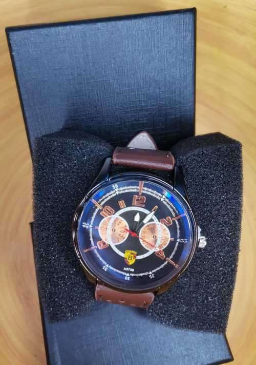 Mens unique business design Analog wristwatch