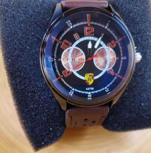 Mens unique business design Analog wristwatch