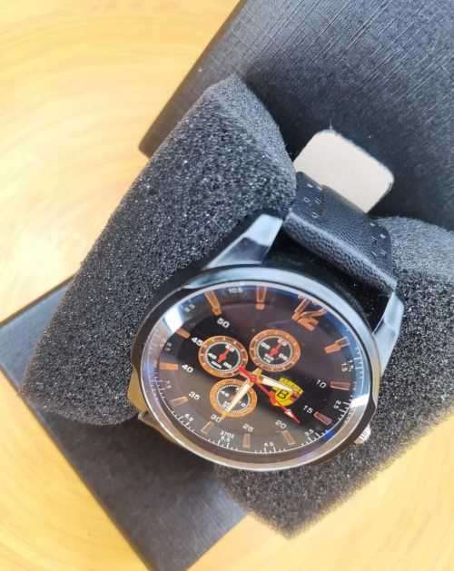 Mens smart casual Analog wristwatch