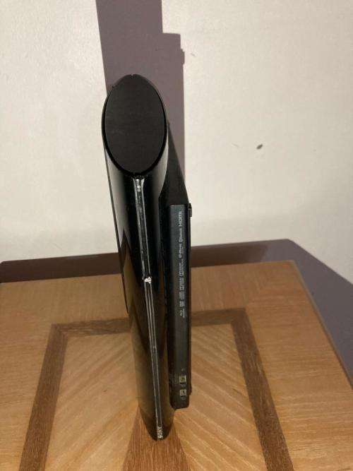 Playstation 3 256 GB With 13 Built In Games Including GTA 5