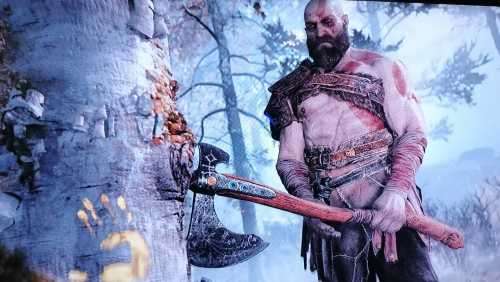 Playstation 4 1TB + 8 Games