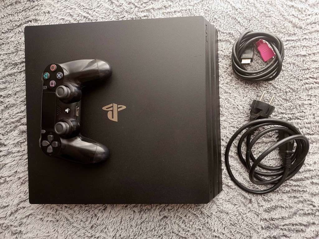 PS4 Pro 1TB (Please Read The Add)