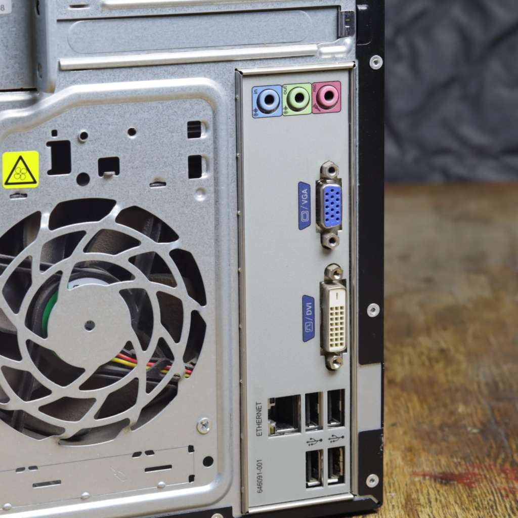 HP PRO 3500 MT, PENTIUM® G2030 3.00 GHz, 4GB, 250GB, WIN 10 - Pre-Owned