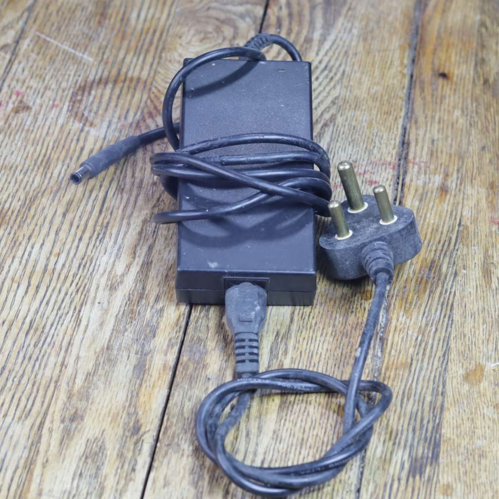 Dell Power 180W Adapter 19.5V 9.23A - FA180PM111