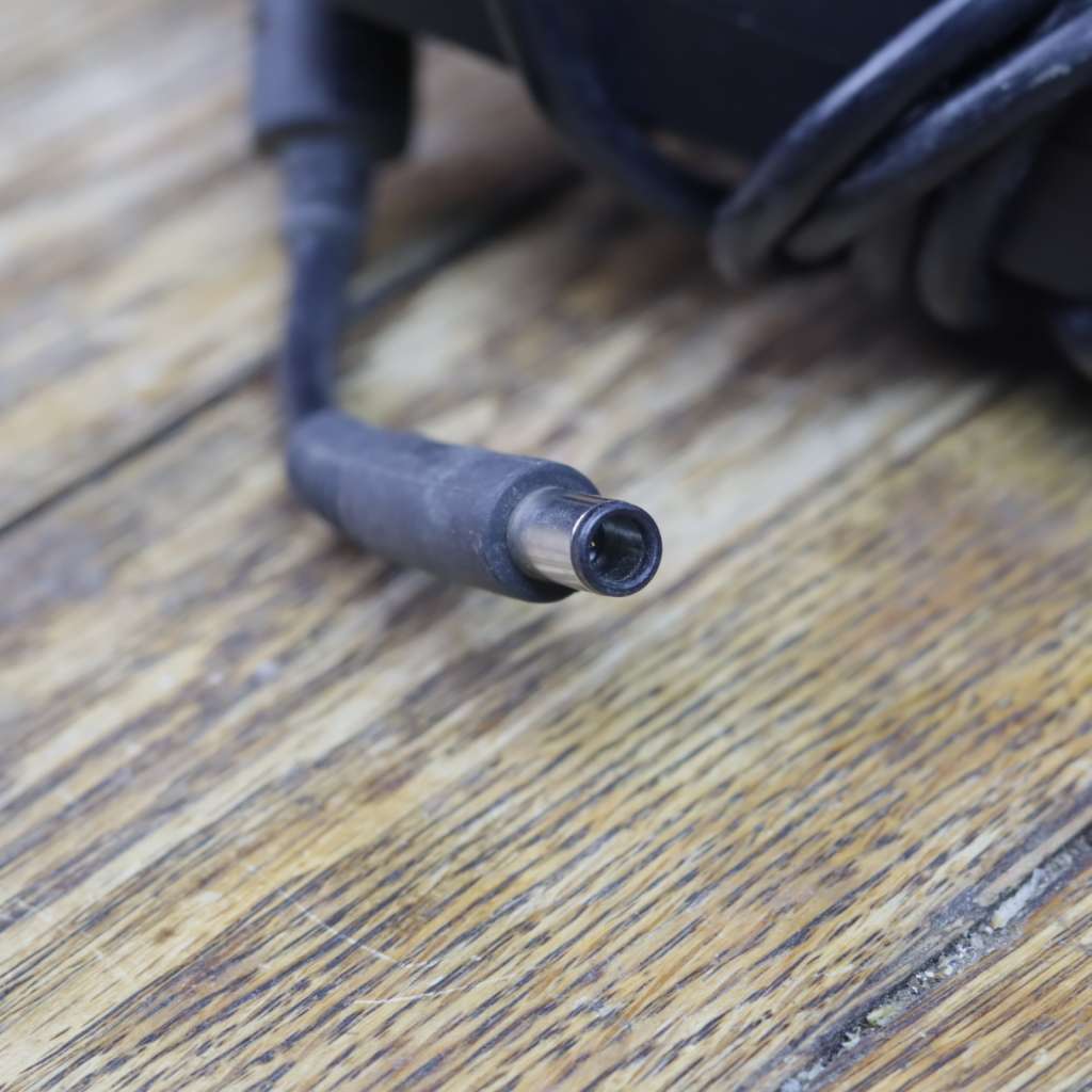 Dell Power 180W Adapter 19.5V 9.23A - FA180PM111